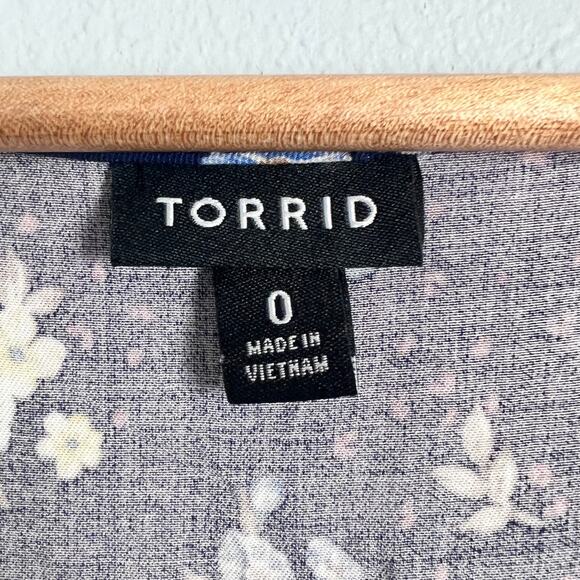 Torrid Women's L 12 Plus Floral Blouse Corset Lace Up Back Peplum Cottagecore - Picture 9 of 15